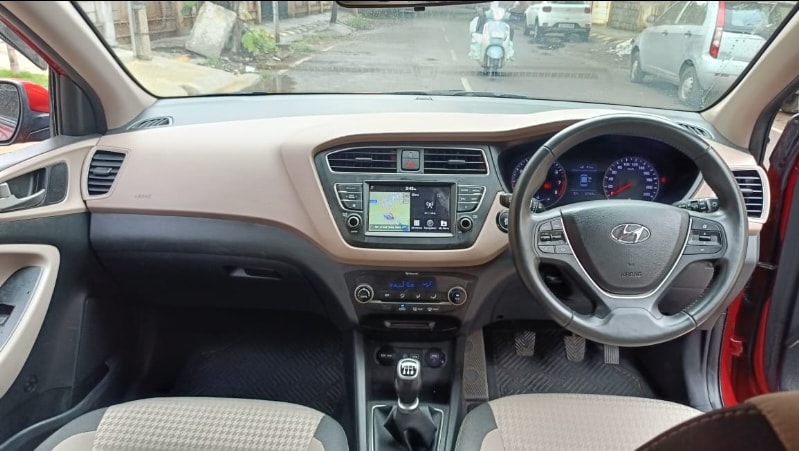 Elite i20 image 12 Elite i20 image 12