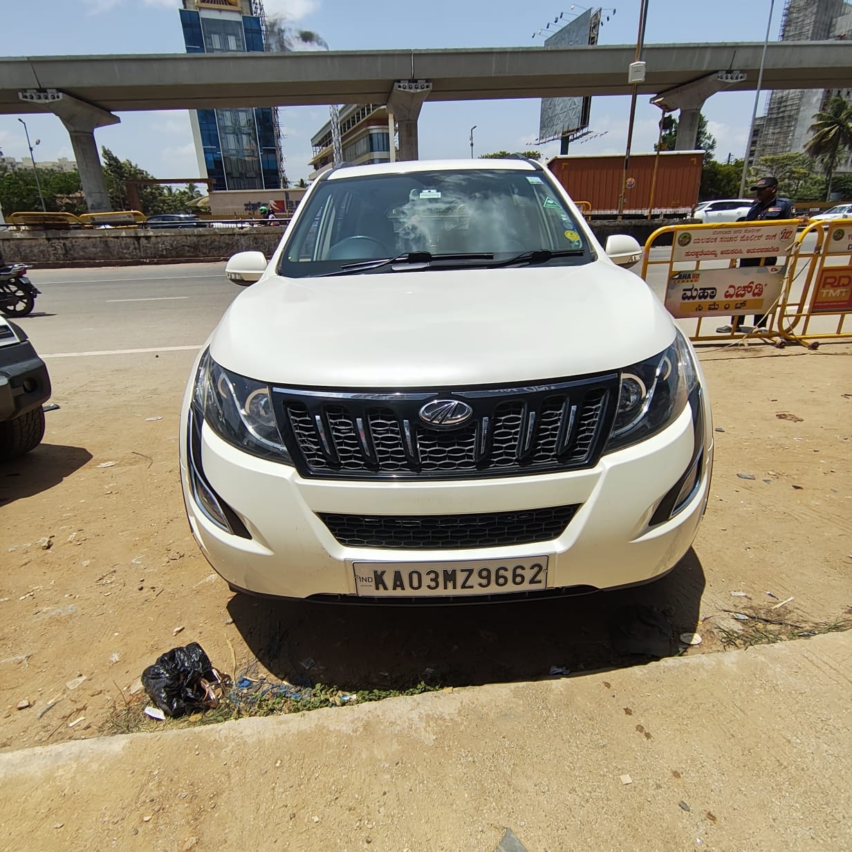 XUV500 image 17 XUV500 image 17