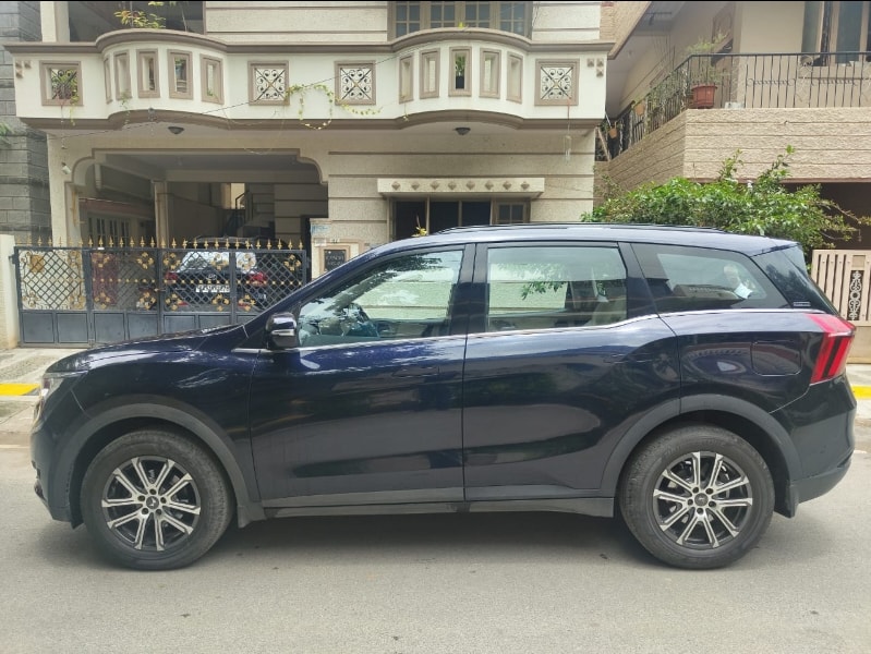 XUV700 image 2 XUV700 image 2