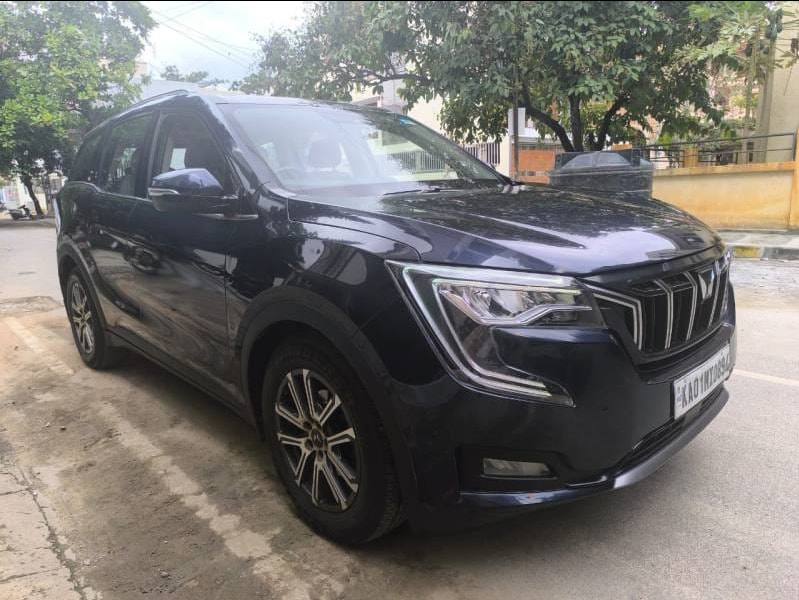 Used 2022 Mahindra XUV700 Used 2022 Mahindra XUV700