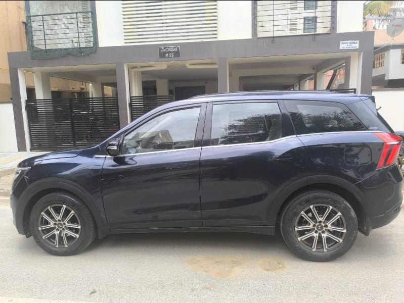 Used 2022 Mahindra XUV700 Used 2022 Mahindra XUV700