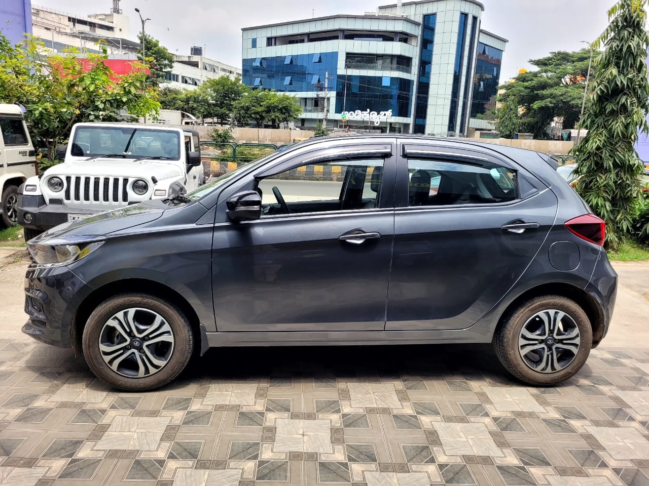 Tiago image 2 Tiago image 2