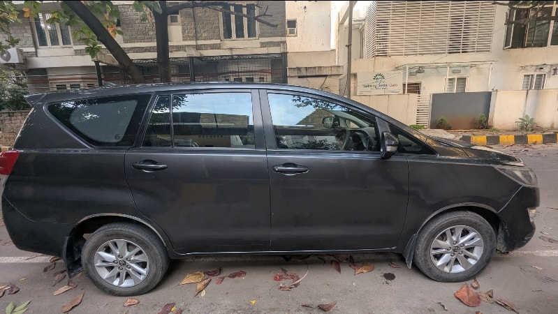 Innova Crysta image 6 Innova Crysta image 6