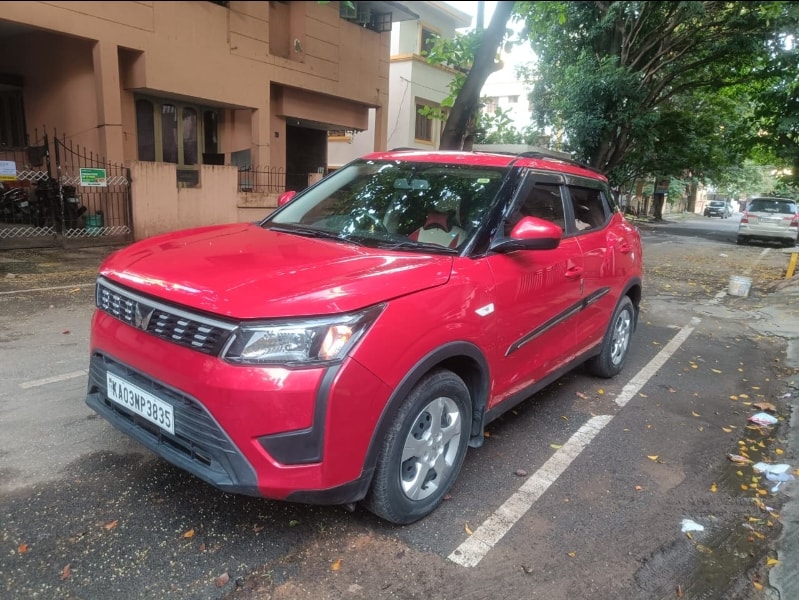 Used 2022 Mahindra XUV300 Used 2022 Mahindra XUV300