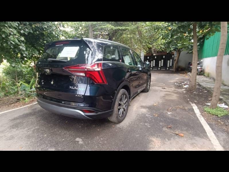 Used 2023 Mahindra XUV700 Used 2023 Mahindra XUV700