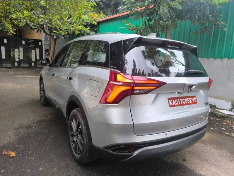 Used 2023 Mahindra XUV700 Used 2023 Mahindra XUV700