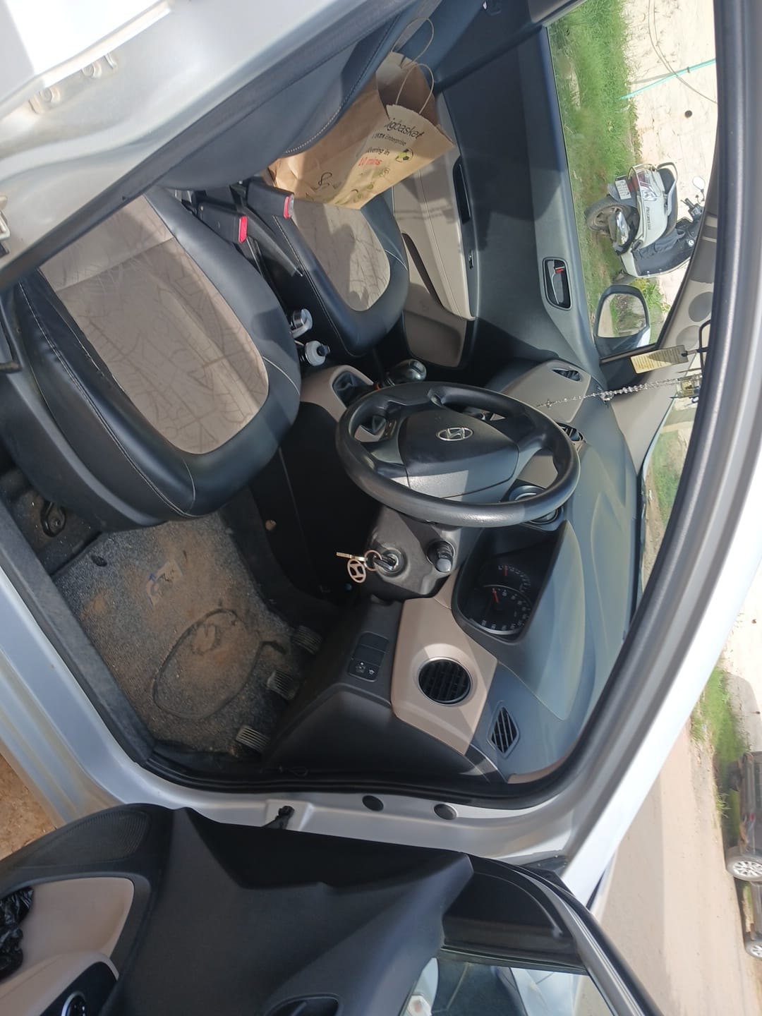 Grand i10 image 12 Grand i10 image 12