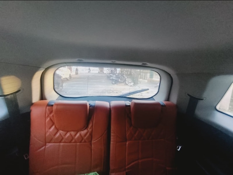 XUV500 image 15 XUV500 image 15