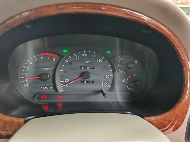 Accent image 9 Accent image 9