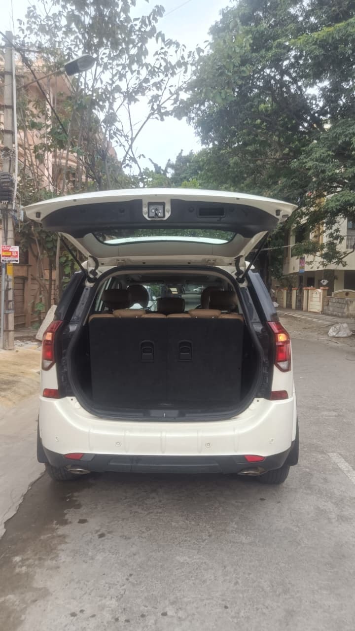 XUV500 image 10 XUV500 image 10