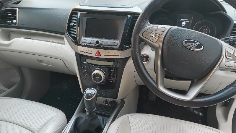 Used 2020 Mahindra XUV300 Used 2020 Mahindra XUV300