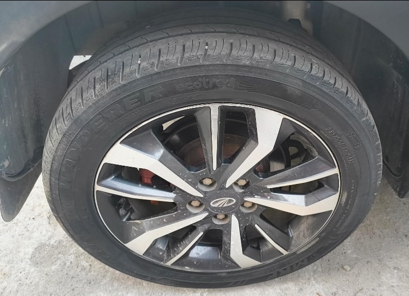 Used 2020 Mahindra XUV300 Used 2020 Mahindra XUV300