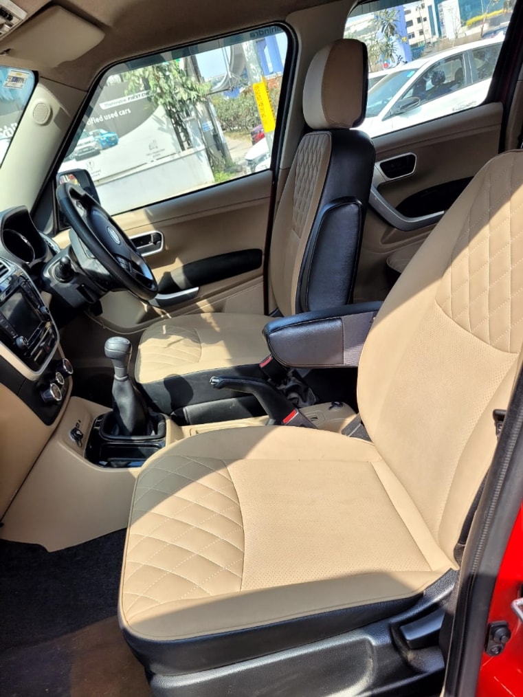 Used 2018 Mahindra TUV300 Used 2018 Mahindra TUV300