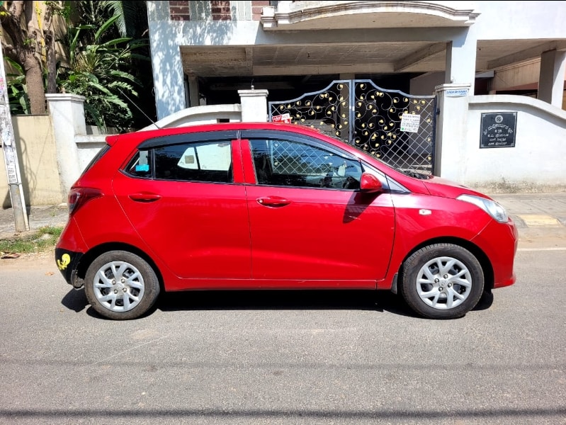 Used 2017 Hyundai Grand i10 Used 2017 Hyundai Grand i10