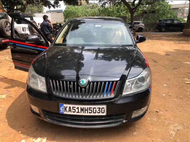 Laura image 1 Laura image 1