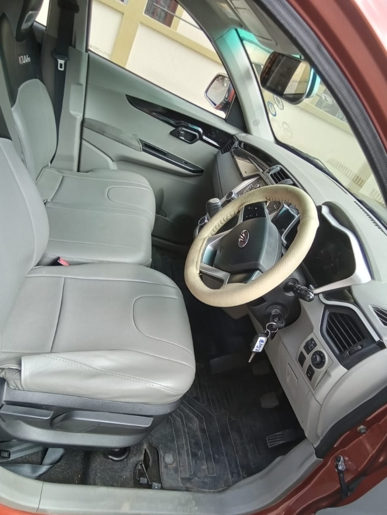 KUV100 image 14 KUV100 image 14