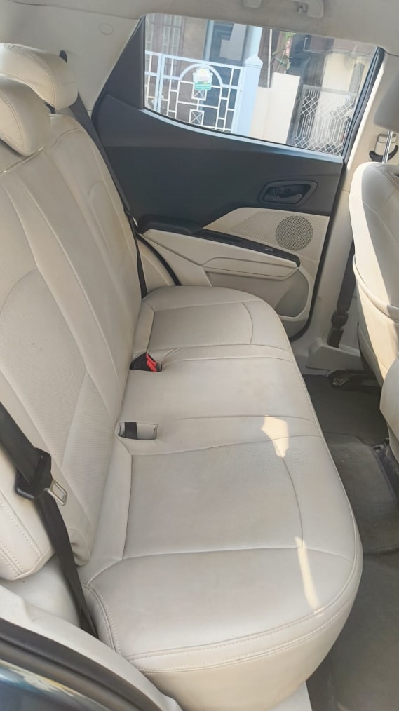 XUV300 image 15 XUV300 image 15