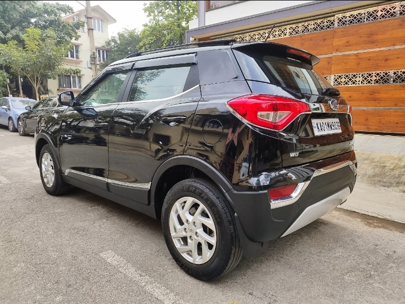 XUV300 image 2 XUV300 image 2