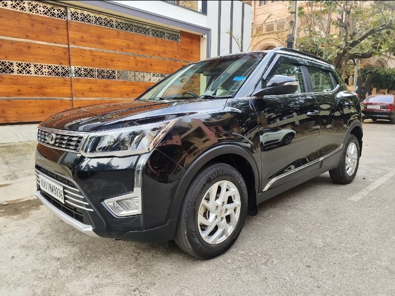 XUV300 image 3 XUV300 image 3