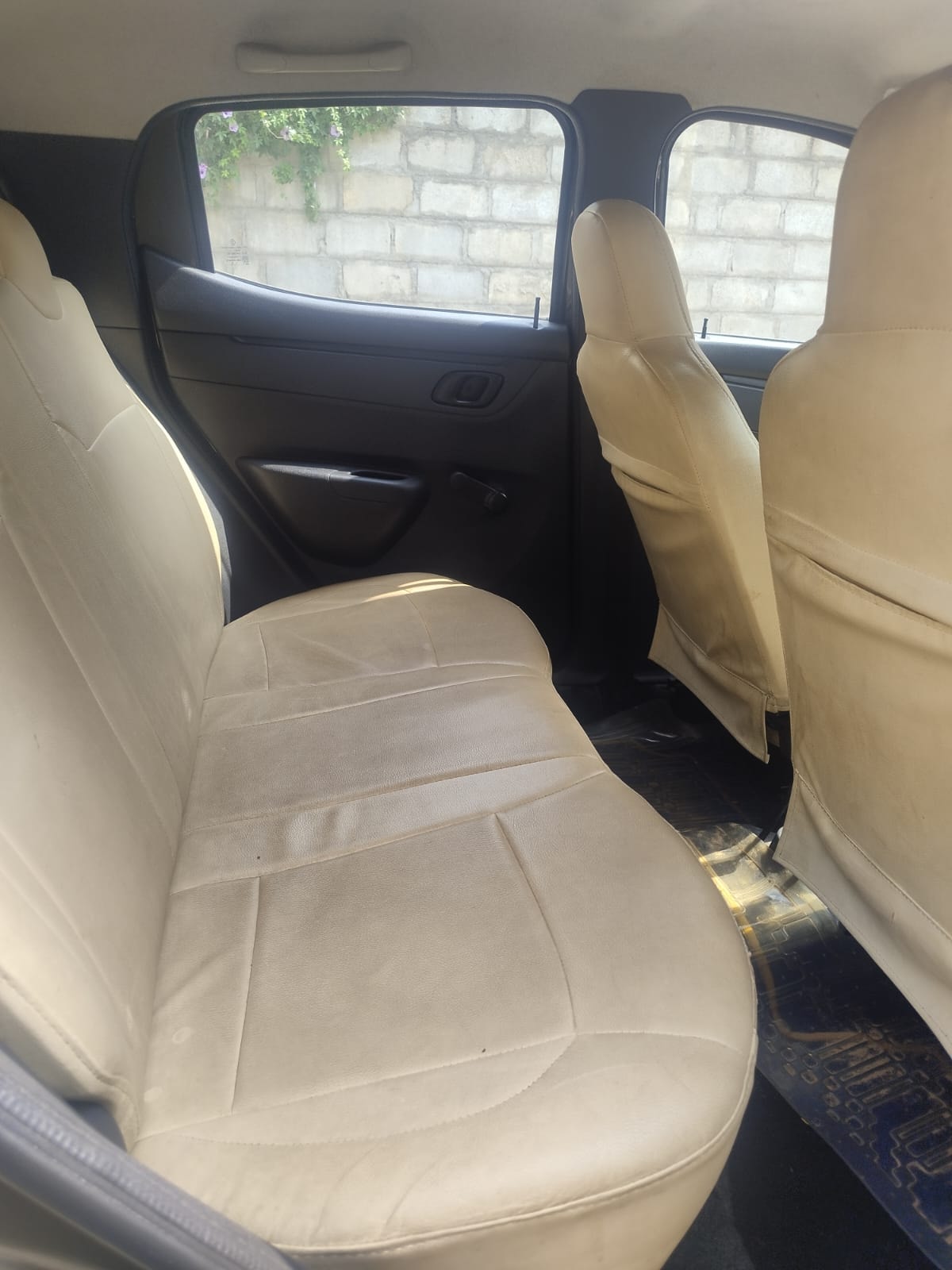 Kwid image 17 Kwid image 17