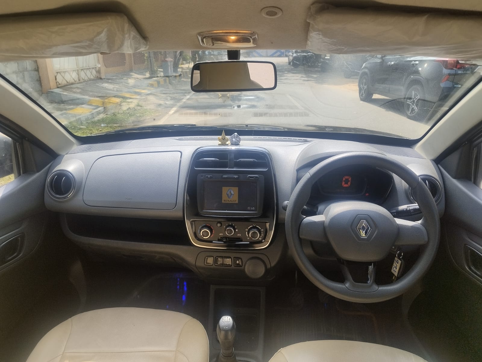 Kwid image 12 Kwid image 12