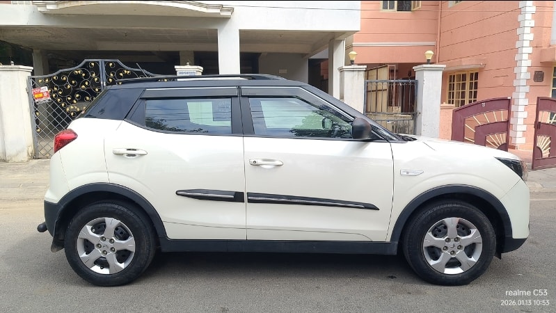 XUV300 image 2 XUV300 image 2