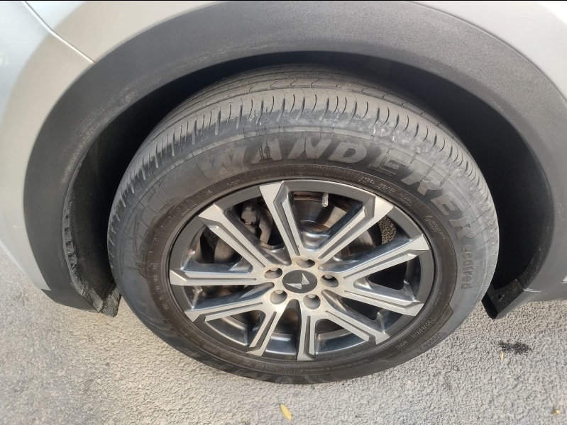 XUV700 image 9 XUV700 image 9