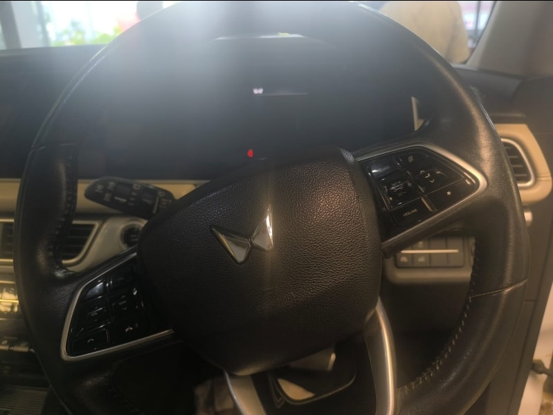 Used 2023 Mahindra XUV700 Used 2023 Mahindra XUV700