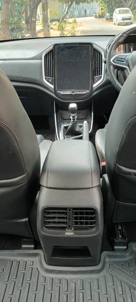 Hector image 12 Hector image 12