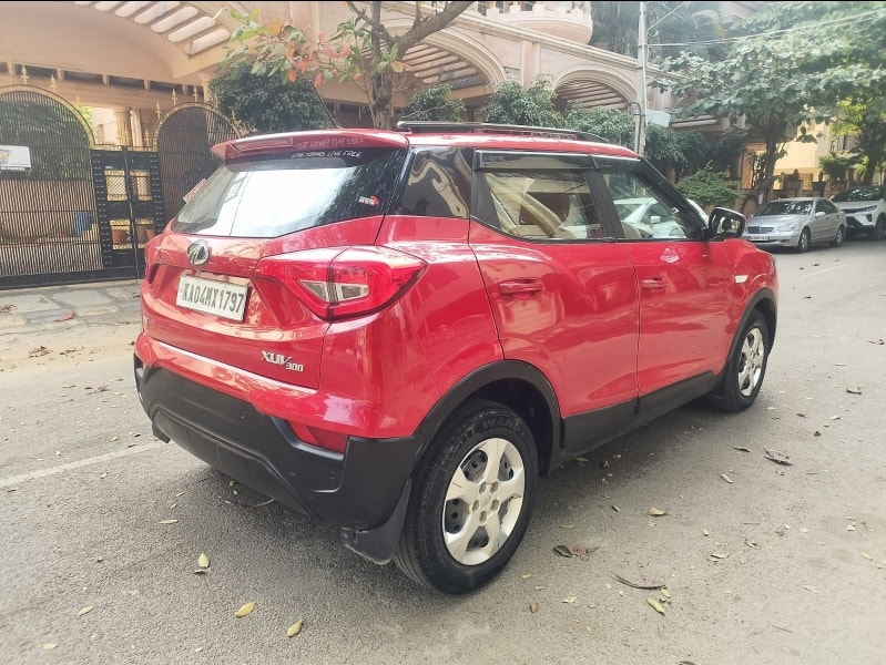 Used 2019 Mahindra XUV300 Used 2019 Mahindra XUV300