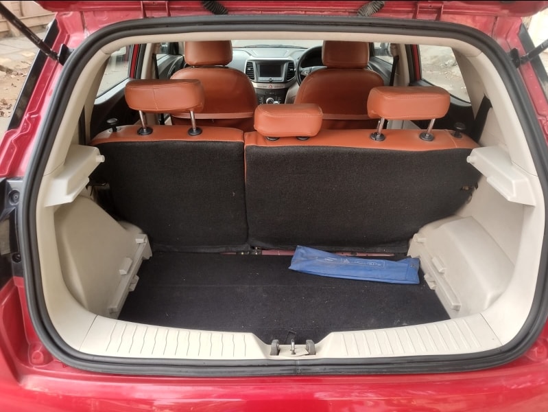 Used 2019 Mahindra XUV300 Used 2019 Mahindra XUV300