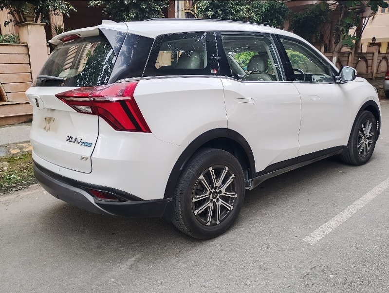 XUV700 image 3 XUV700 image 3