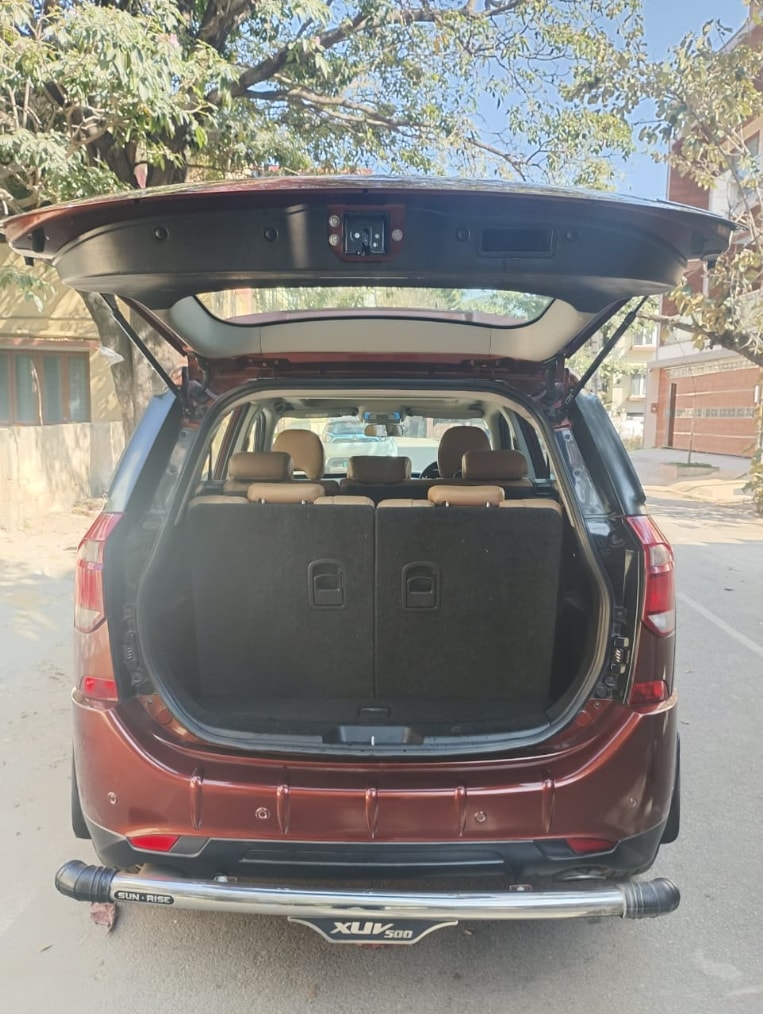 XUV500 image 10 XUV500 image 10