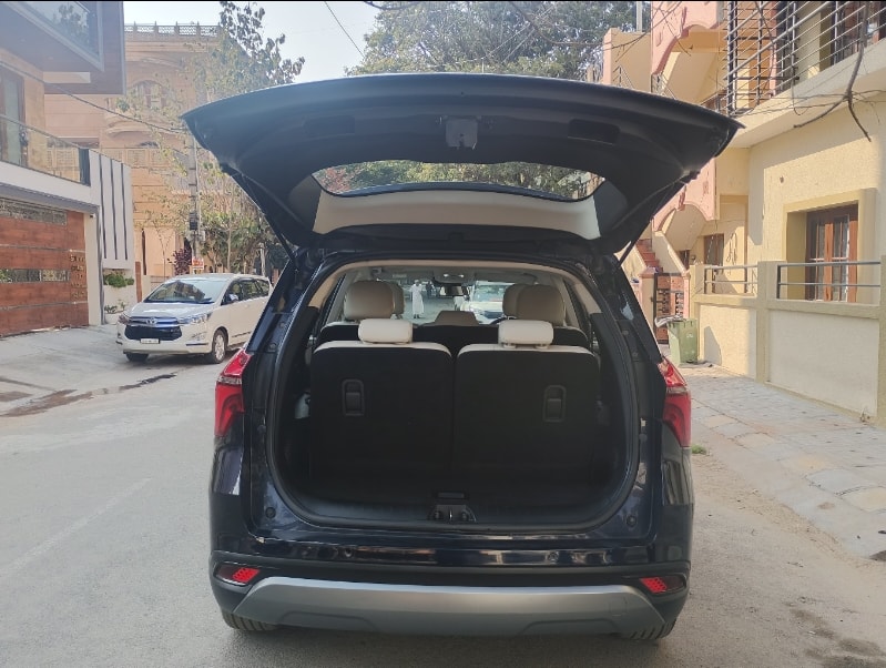 XUV700 image 10 XUV700 image 10