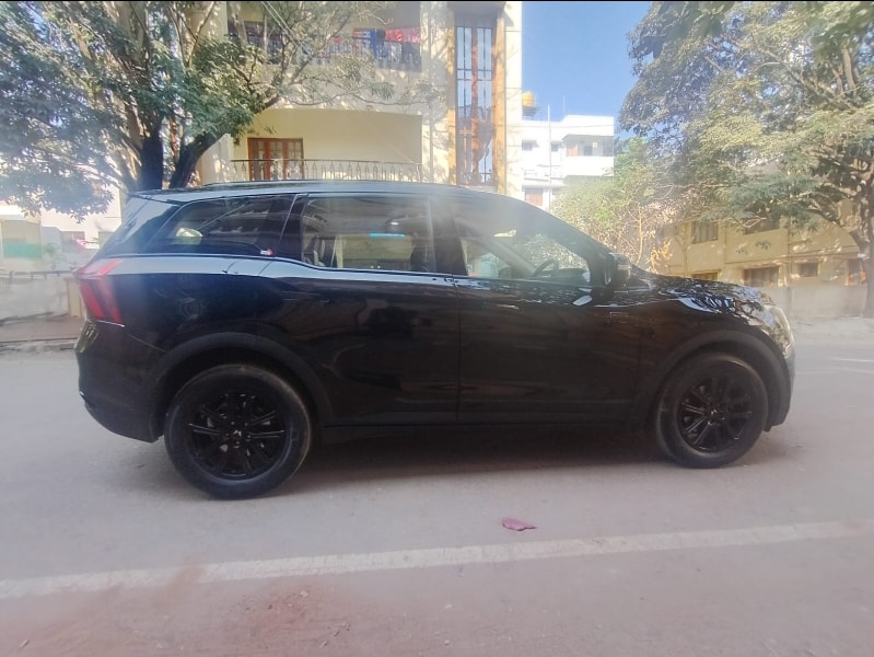 XUV700 image 6 XUV700 image 6