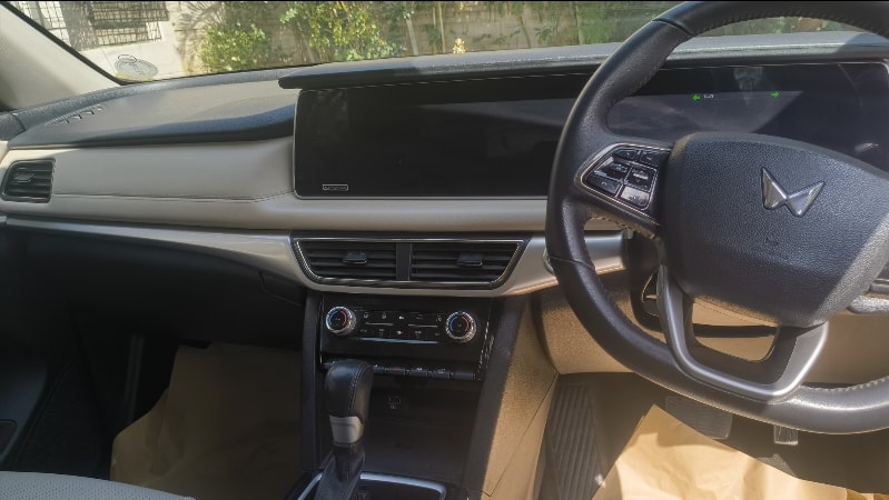 Used 2024 Mahindra XUV700 Used 2024 Mahindra XUV700