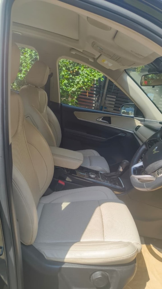 Used 2024 Mahindra XUV700 Used 2024 Mahindra XUV700