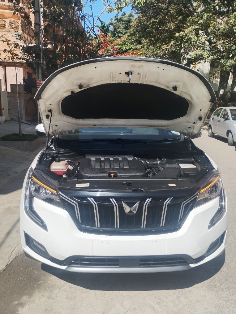 XUV700 image 5 XUV700 image 5