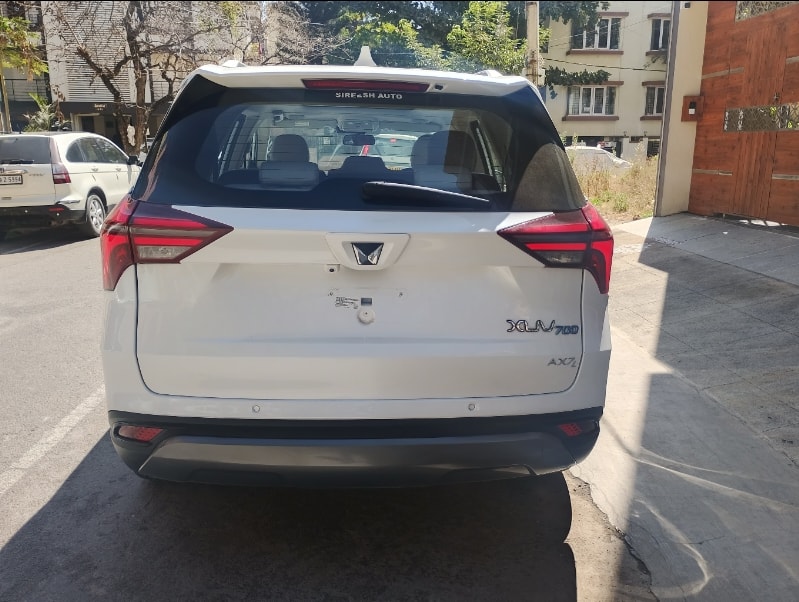 XUV700 image 4 XUV700 image 4