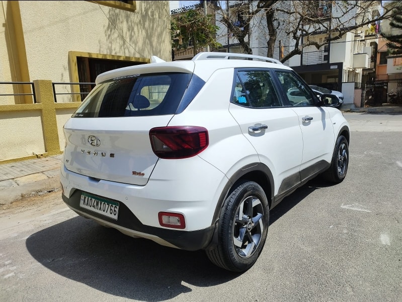 Used 2019 Hyundai Venue Used 2019 Hyundai Venue