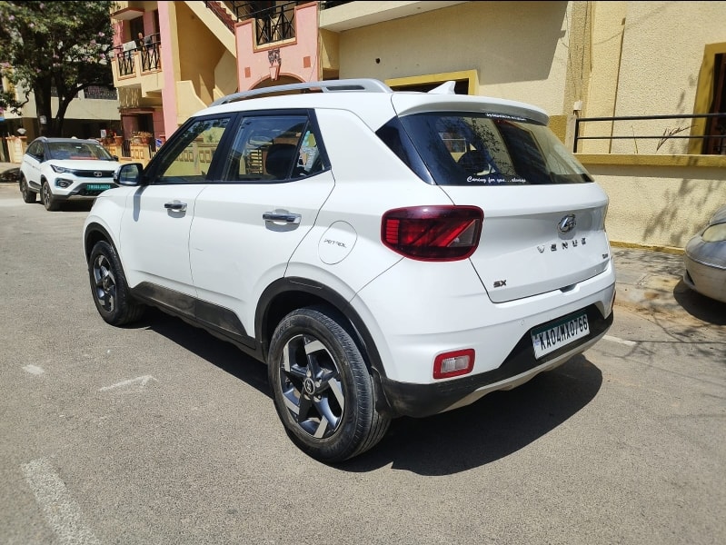 Used 2019 Hyundai Venue Used 2019 Hyundai Venue