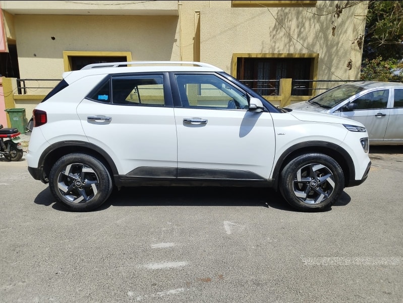 Used 2019 Hyundai Venue Used 2019 Hyundai Venue