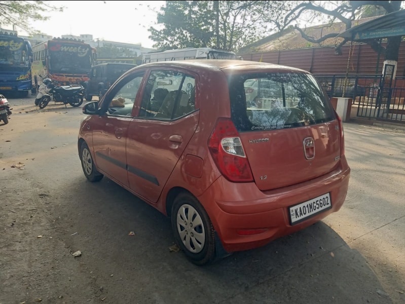 i10 image 12 i10 image 12