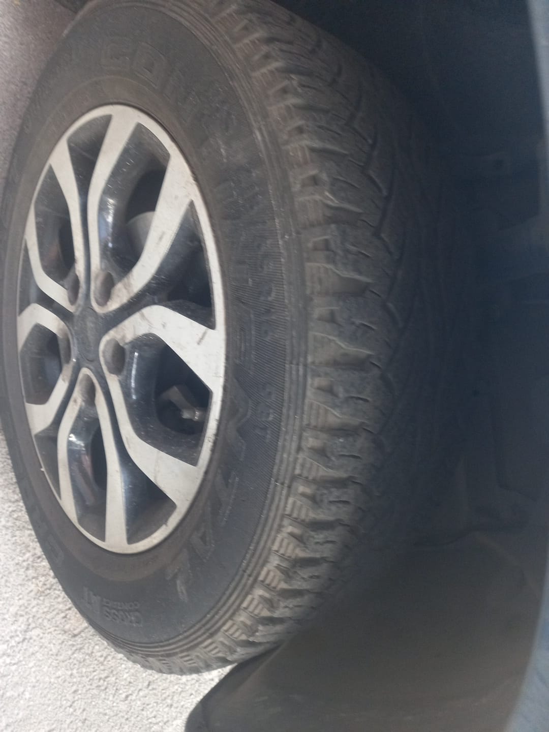 Used 2014 Nissan Terrano Used 2014 Nissan Terrano