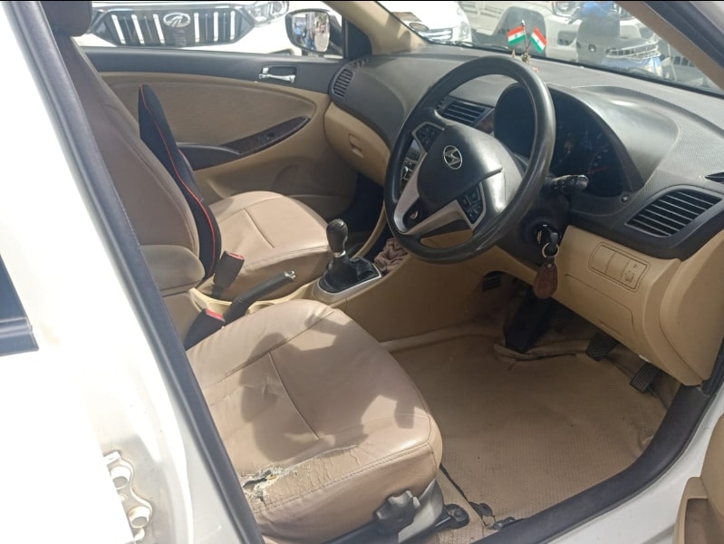 Used 2013 Hyundai Fluidic Verna Used 2013 Hyundai Fluidic Verna