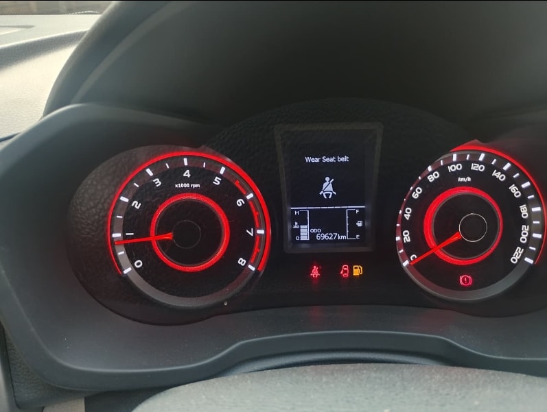 Used 2021 Mahindra XUV300 Used 2021 Mahindra XUV300