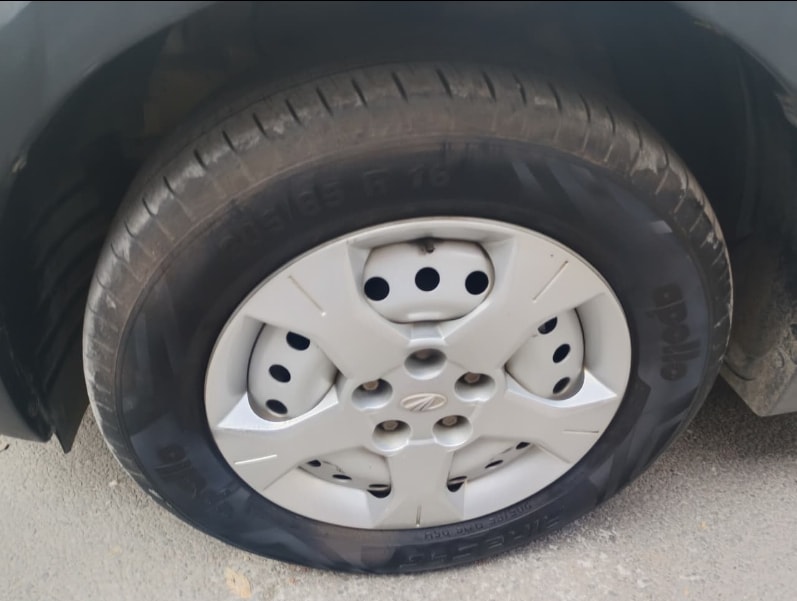 XUV300 image 9 XUV300 image 9