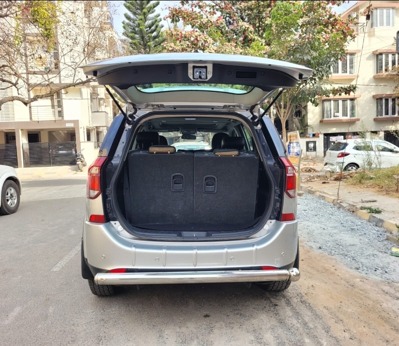 Used 2018 Mahindra XUV500 Used 2018 Mahindra XUV500