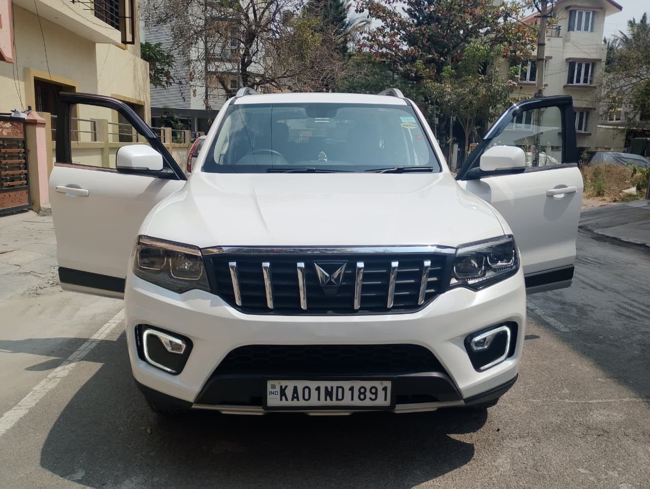 Scorpio-N image 8 Scorpio-N image 8