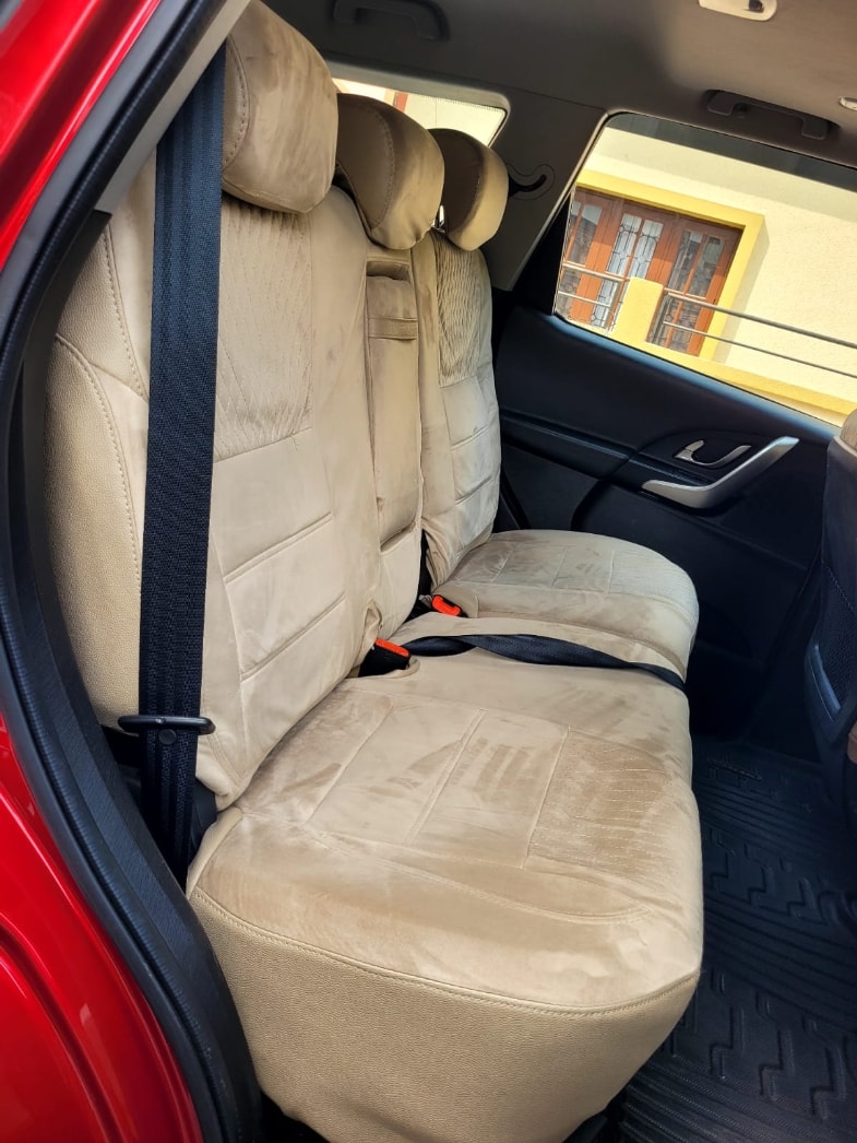 XUV500 image 15 XUV500 image 15